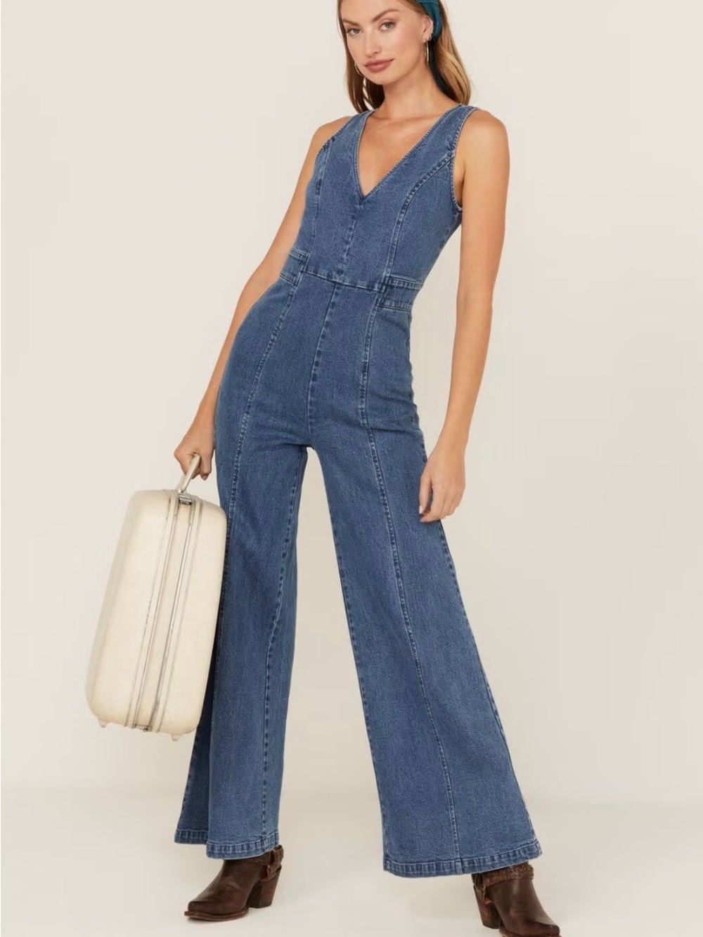 Women's V-Neck Wide-Leg Denim Jumpsuit - Blue